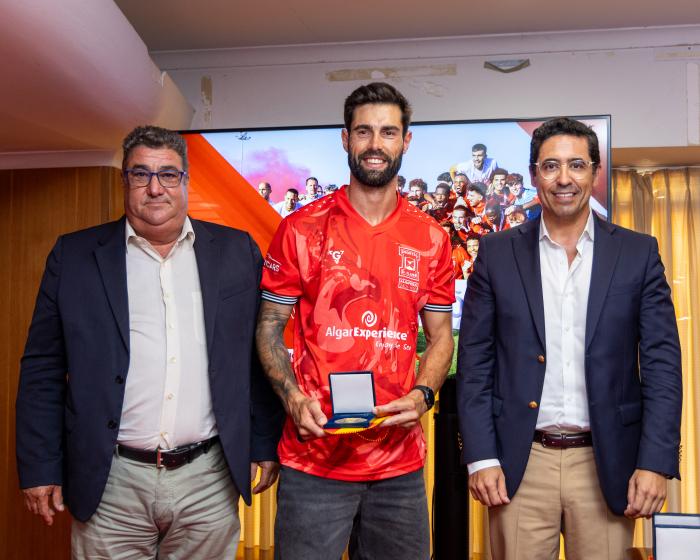 CÂMARA MUNICIPAL DE ALBUFEIRA  CONGRATULA IMORTAL DESPORTIVO CLUBE