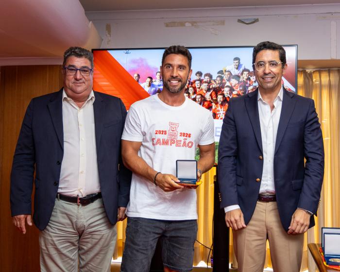CÂMARA MUNICIPAL DE ALBUFEIRA  CONGRATULA IMORTAL DESPORTIVO CLUBE