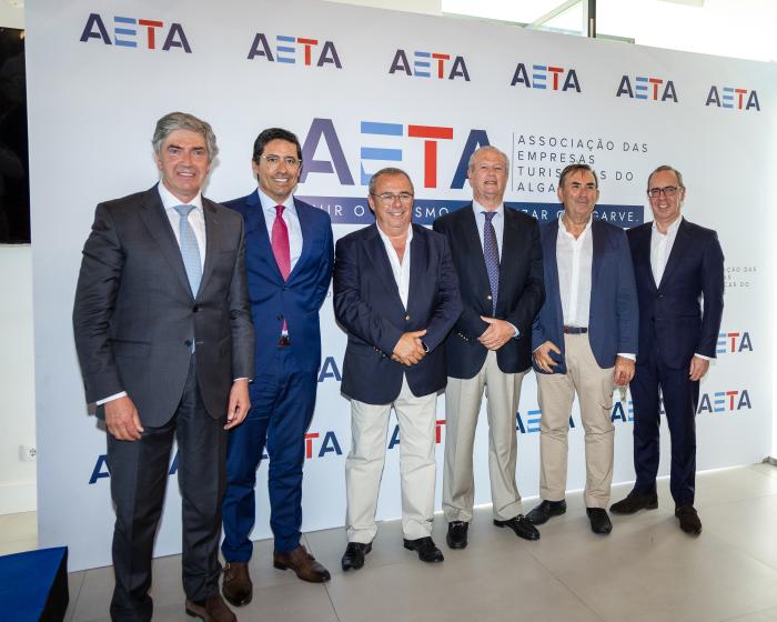 AHISA E AHETA FUNDEM-SE NUMA ÚNICA ASSOCIAÇÃO