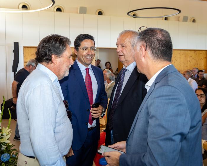 AHISA E AHETA FUNDEM-SE NUMA ÚNICA ASSOCIAÇÃO