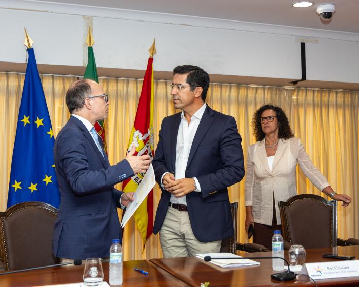 Município de Albufeira e a Unidade Local de Saúde do Algarve assinaram protocolo