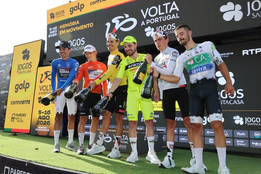 Pódio da 2.ª etapa da Volta a Portugal em bicicleta