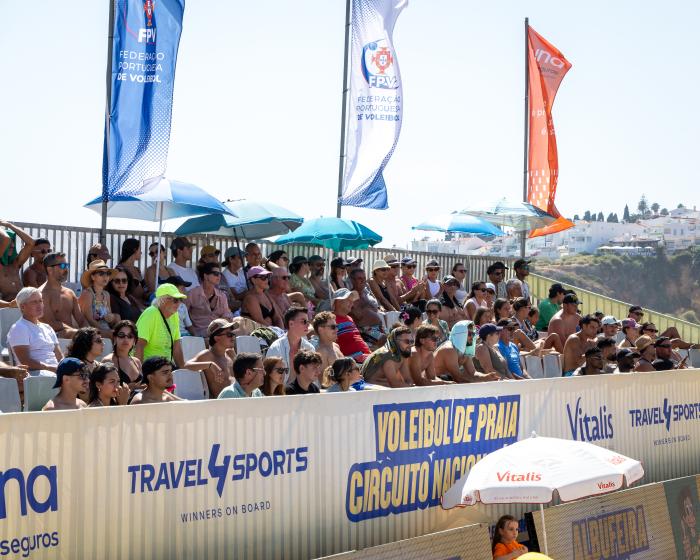 ALBUFEIRA COROOU  CAMPEÕES NACIONAIS DE VOLEIBOL DE PRAIA