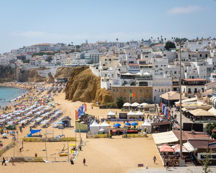 ALBUFEIRA COROOU  CAMPEÕES NACIONAIS DE VOLEIBOL DE PRAIA