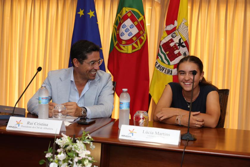 LÚCIA MARTINS, BICAMPEÃ NACIONAL - ampliar imagem ou passar à próxima