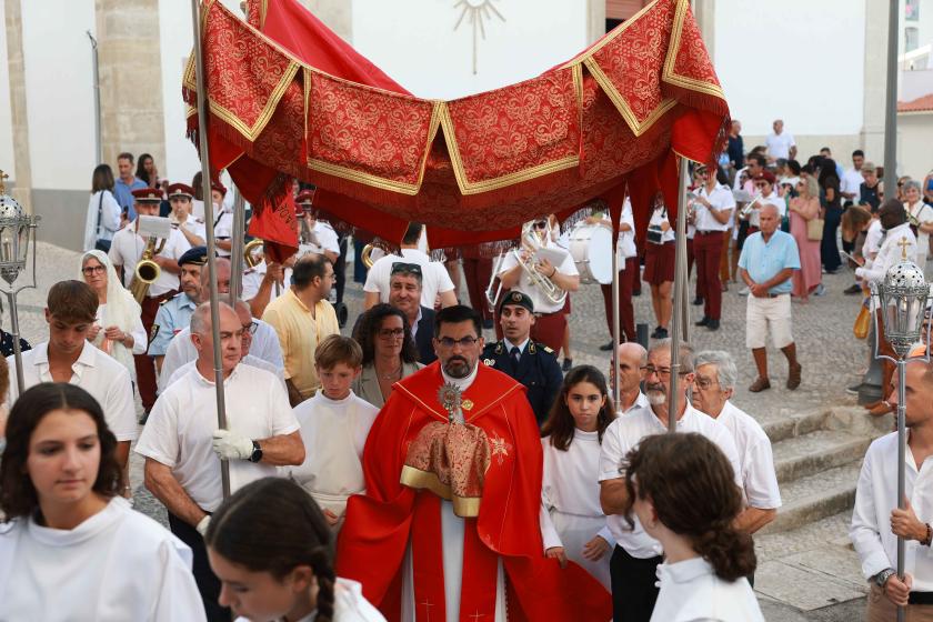 festa em honra do Beato Vicente em Albufeira - ampliar imagem ou passar à próxima