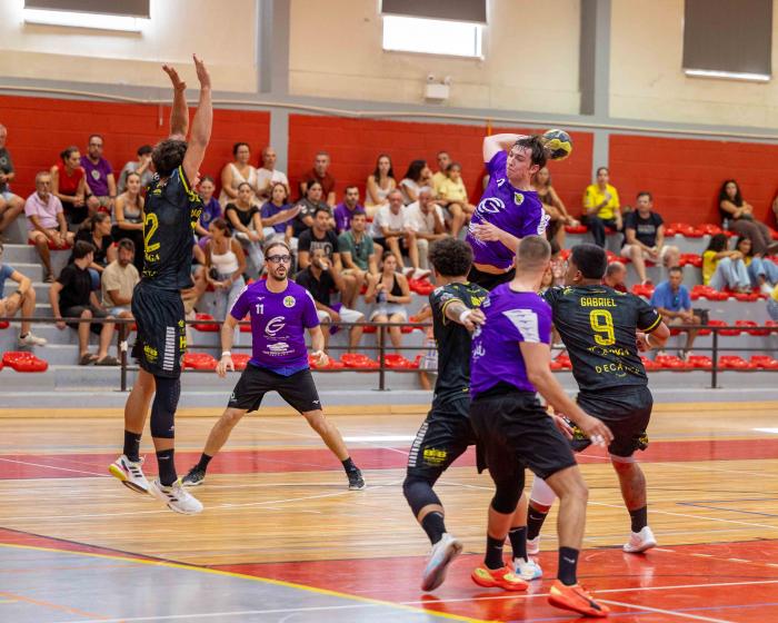 Lagoa Académico Clube conquista Supertaça de Andebol em Albufeira - ampliar imagem ou passar à próxima