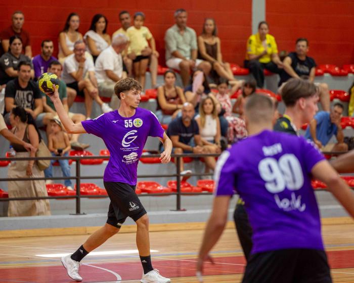 Lagoa Académico Clube conquista Supertaça de Andebol em Albufeira - ampliar imagem ou passar à próxima