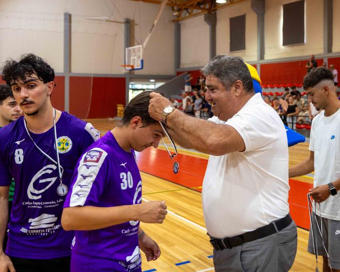 Lagoa Académico Clube conquista Supertaça de Andebol em Albufeira - ampliar imagem ou passar à próxima