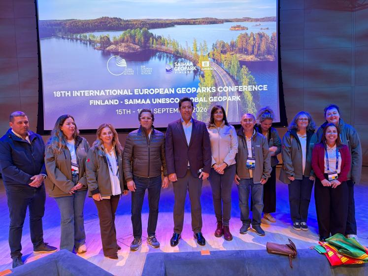 Algarvensis recebe certificado de Geoparque da UNESCO - ampliar imagem ou passar à próxima
