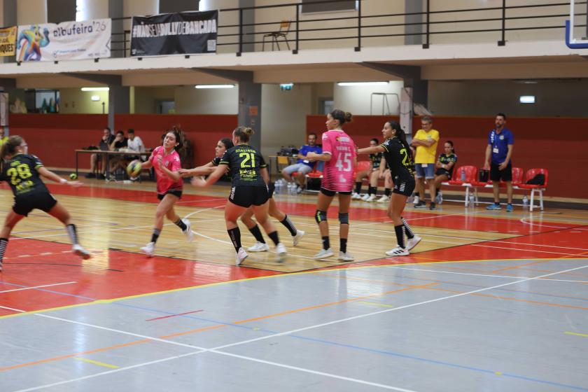 Albufeira recebeu supertaças de andebol do Algarve - ampliar imagem ou passar à próxima