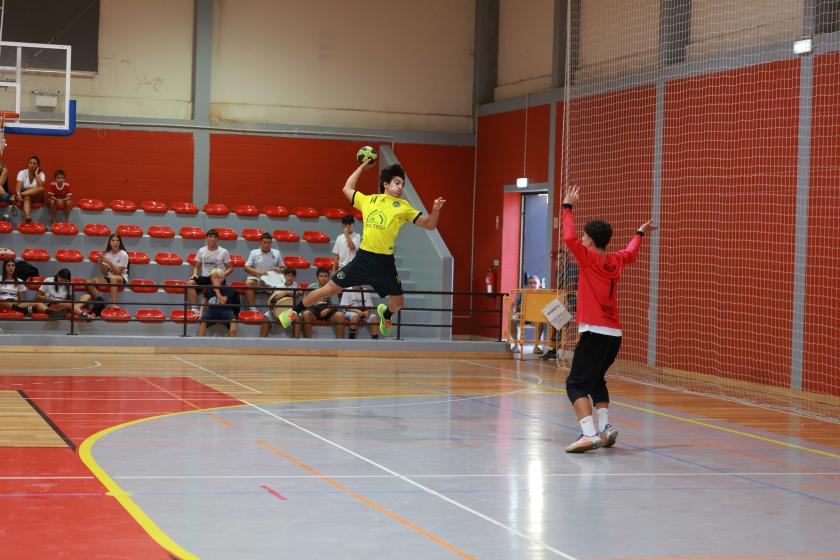 Albufeira recebeu supertaças de andebol do Algarve - ampliar imagem ou passar à próxima