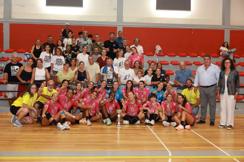 Albufeira recebeu supertaças de andebol do Algarve - ampliar imagem ou passar à próxima