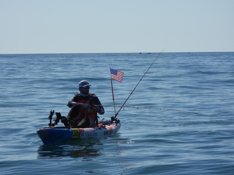 PORTUGAL SAGRA-SE CAMPEÃO DO MUNDO  DE PESCA EM KAYAK EM ALBUFEIRA - ampliar imagem ou passar à próxima