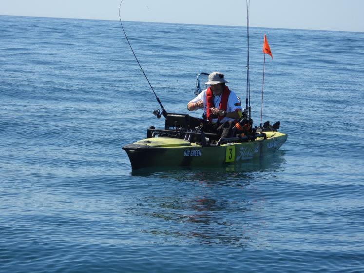 PORTUGAL SAGRA-SE CAMPEÃO DO MUNDO  DE PESCA EM KAYAK EM ALBUFEIRA - ampliar imagem ou passar à próxima