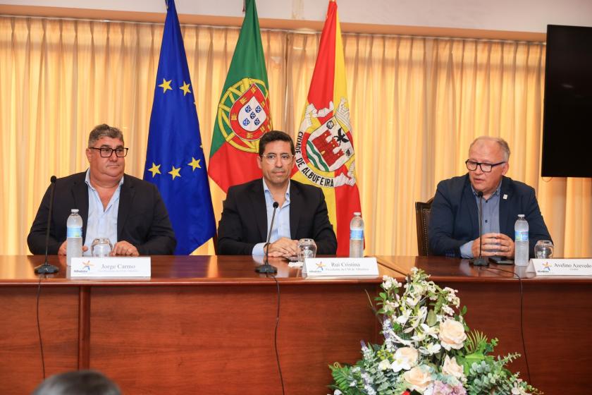 receção aos participantes do projeto Erasmus+ - ampliar imagem ou passar à próxima