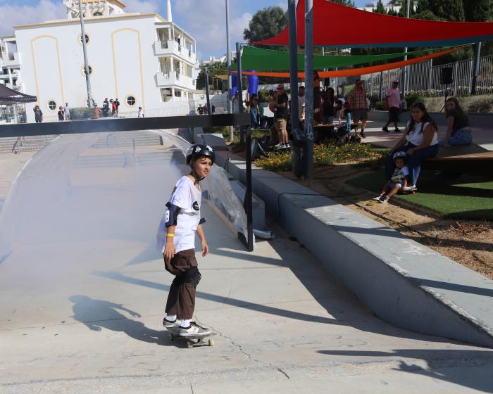 ALBUFEIRA SKATE CHALLENGE  ESTREOU NOVOS DESAFIOS NAS RUAS DA CIDADE - ampliar imagem ou passar à próxima
