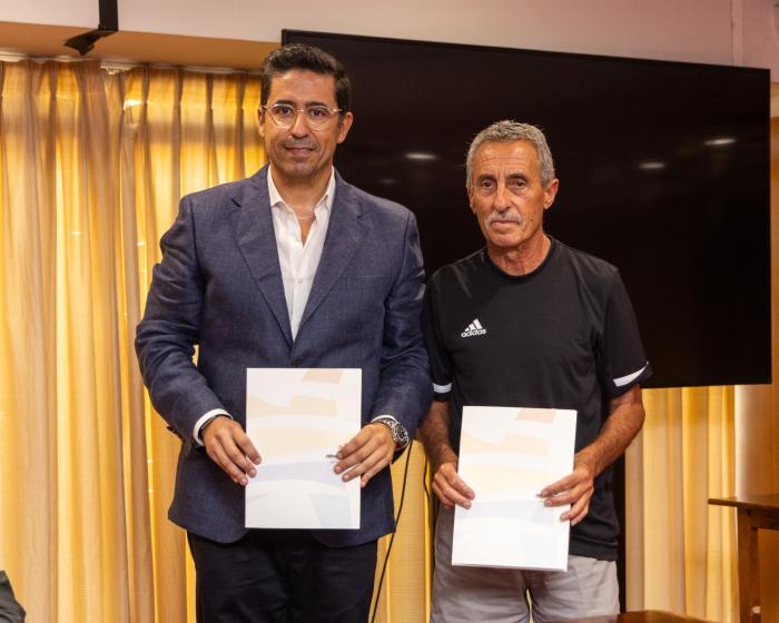 CÂMARA MUNICIPAL DE ALBUFEIRA  REFORÇA APOIO À FORMAÇÃO DESPORTIVA - ampliar imagem ou passar à próxima