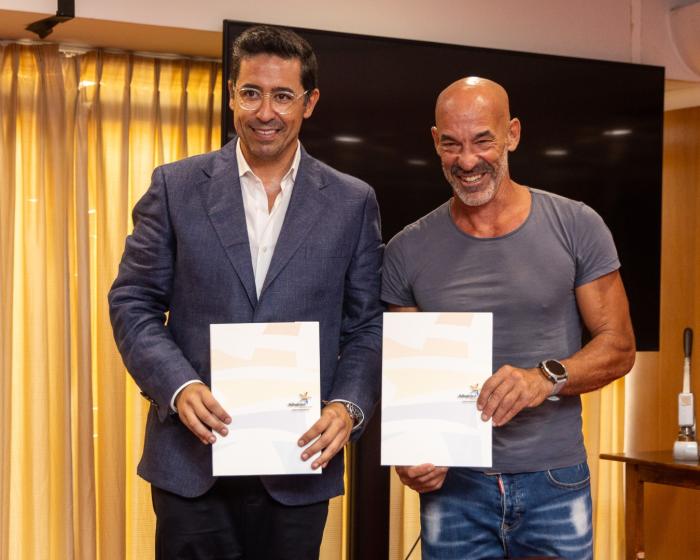 CÂMARA MUNICIPAL DE ALBUFEIRA  REFORÇA APOIO À FORMAÇÃO DESPORTIVA - ampliar imagem ou passar à próxima