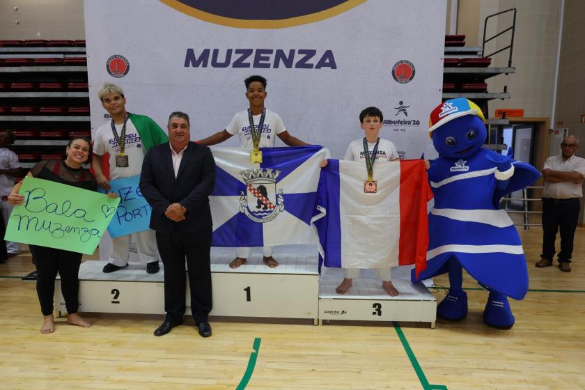 Campeonato Europeu de Capoeira - ampliar imagem ou passar à próxima