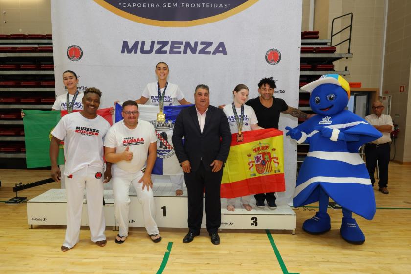 Campeonato Europeu de Capoeira - ampliar imagem ou passar à próxima
