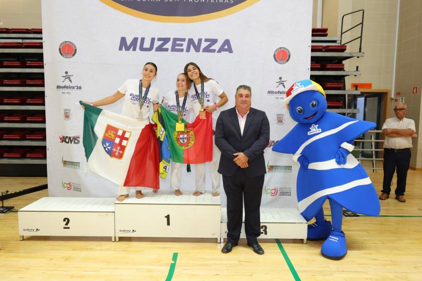Campeonato Europeu de Capoeira - ampliar imagem ou passar à próxima
