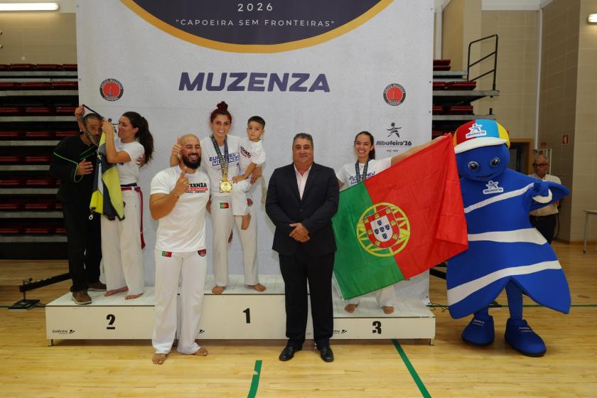 Campeonato Europeu de Capoeira - ampliar imagem ou passar à próxima