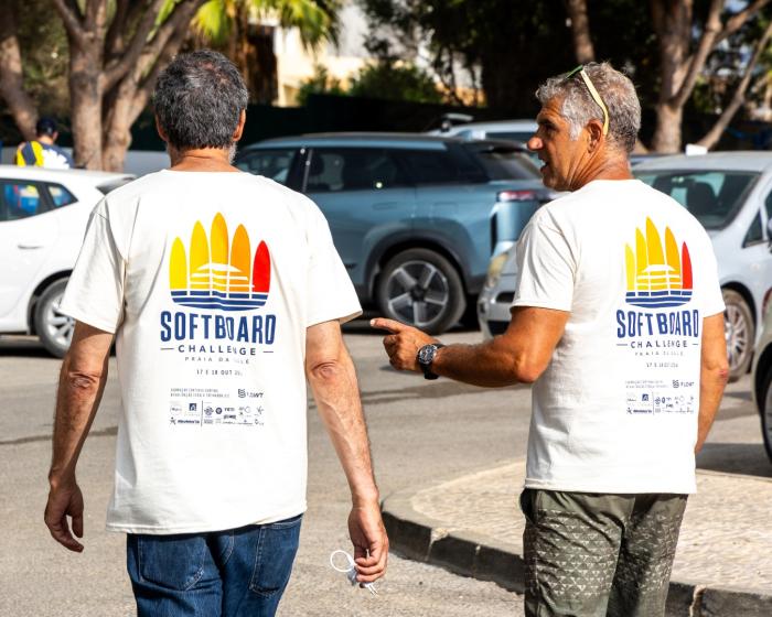 Softboard Challenge, formação e prática de surf - ampliar imagem ou passar à próxima