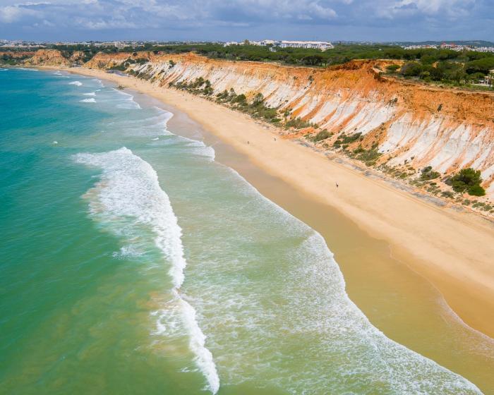 Praia da Falésia - ampliar imagem ou passar à próxima