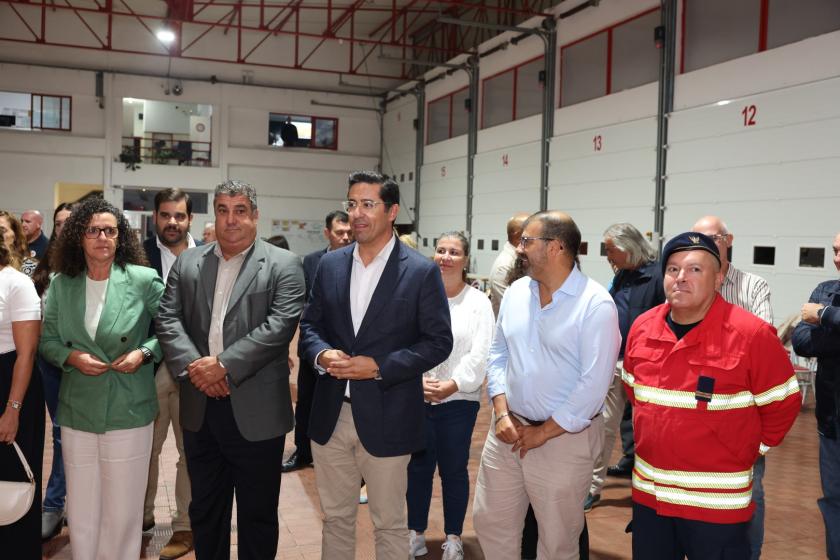 Nova ambulância reforça resposta de socorro em Albufeira - ampliar imagem ou passar à próxima