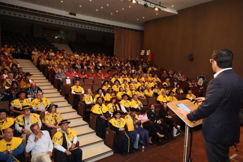 Entronização do Presidente da Câmara municipal de Albufeira - ampliar imagem ou passar à próxima
