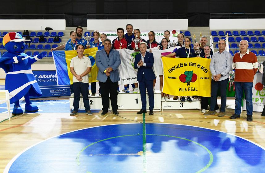 Albufeira recebe o futuro do ténis de mesa português - ampliar imagem ou passar à próxima