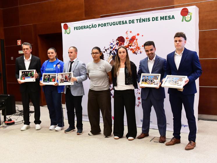 Albufeira recebe o futuro do ténis de mesa português - ampliar imagem ou passar à próxima