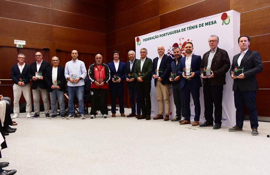 Albufeira recebe o futuro do ténis de mesa português - ampliar imagem ou passar à próxima