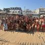 participantes do fitness na praia