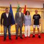 entrega das chaves e dos contratos de arrendamento relativos a 18 fogos habitacionais