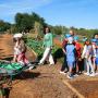 Crianças de Albufeira aprendem a proteger a natureza com bombas de sementes