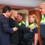 ENTREGA DIVISAS E CARTEIRAS PROFISSIONAIS A 12 AGENTES DA POLÍCIA MUNICIPAL